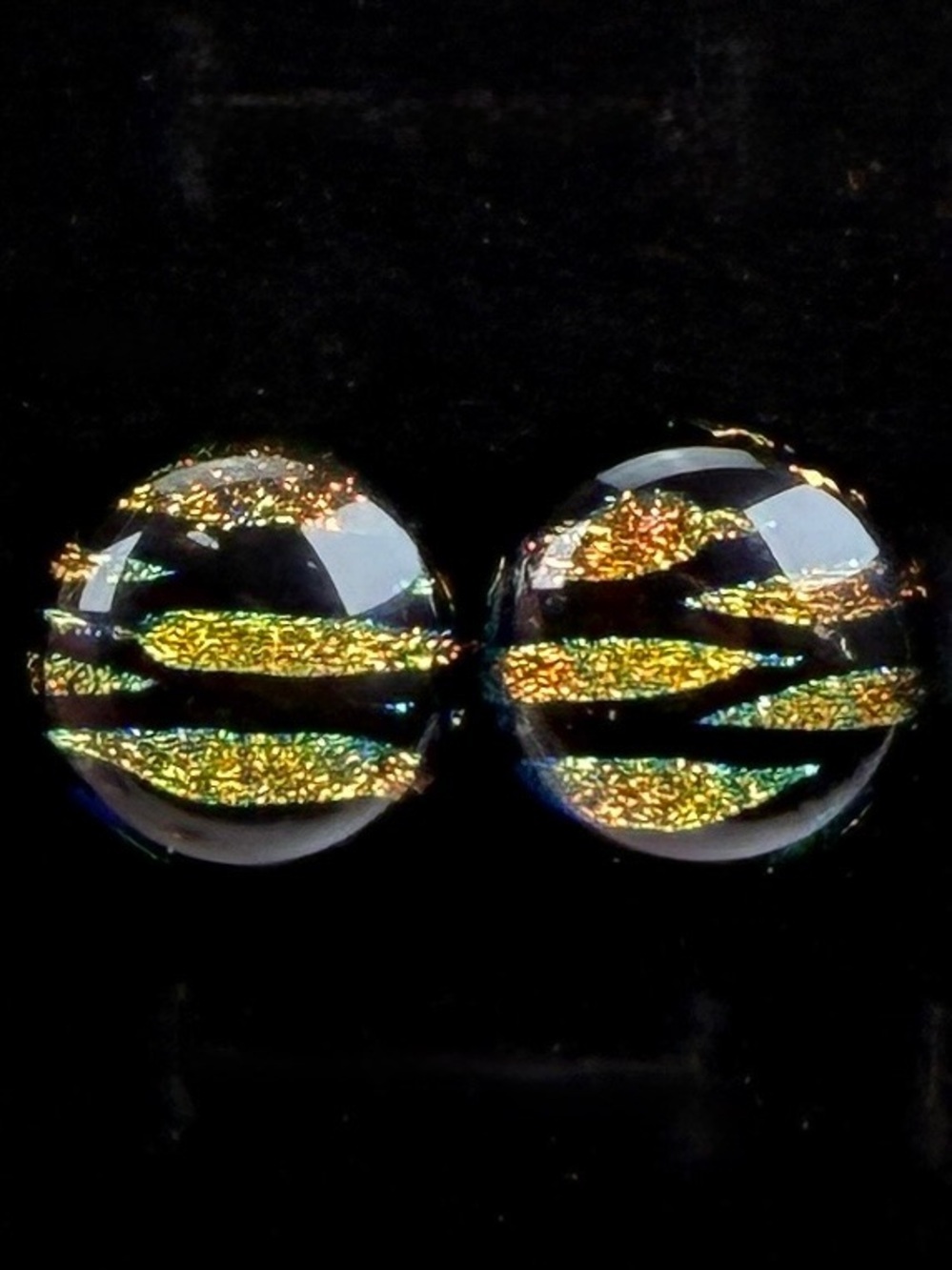 Vintage metallic foil in glass circle costume pierced earrings